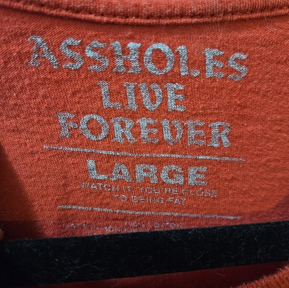 ALF 40 oz and Skull Red tshirt sz.L - Picture 3 of 3